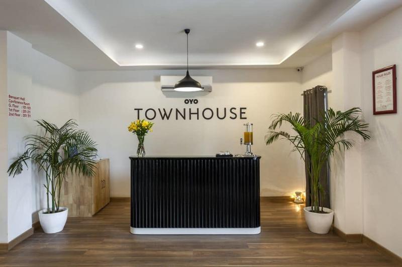Oyo Townhouse 008 Greater Kailash Hotel Delhi  Exterior photo